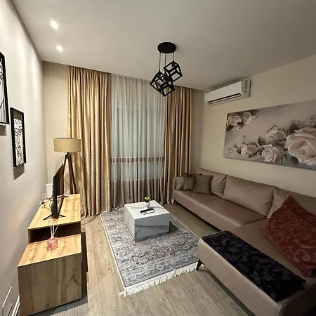 Apartament Univers City Near Tirana Airport Exterior photo